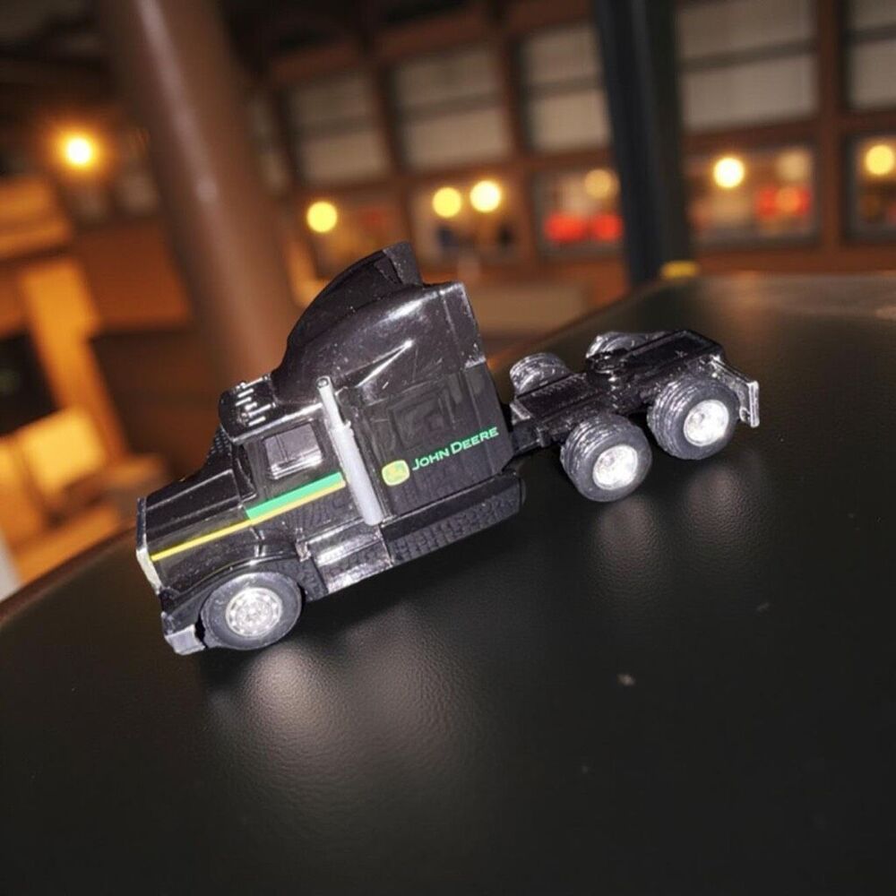 ERTL JOHN DEERE Diecast Black Peterbilt Semi Truck Cab